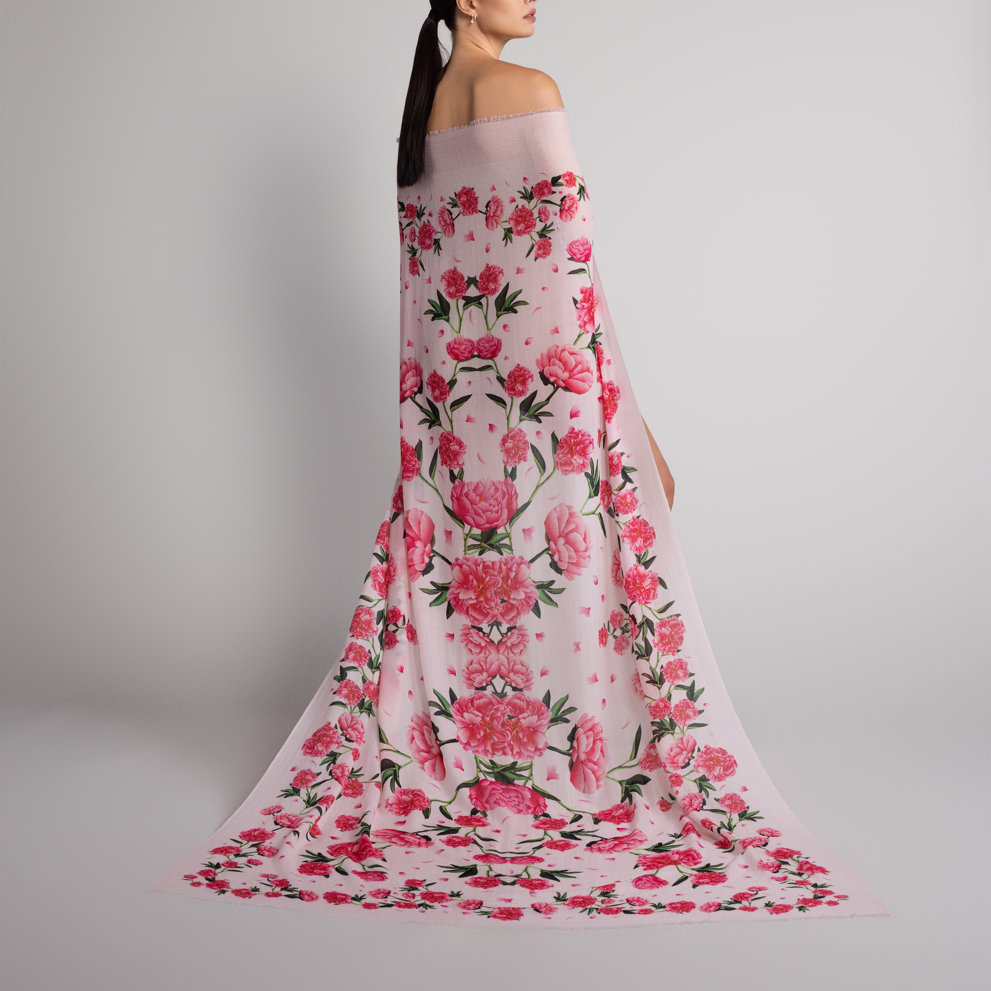 Peony 100% Cashmere Scarf in Pale Pink