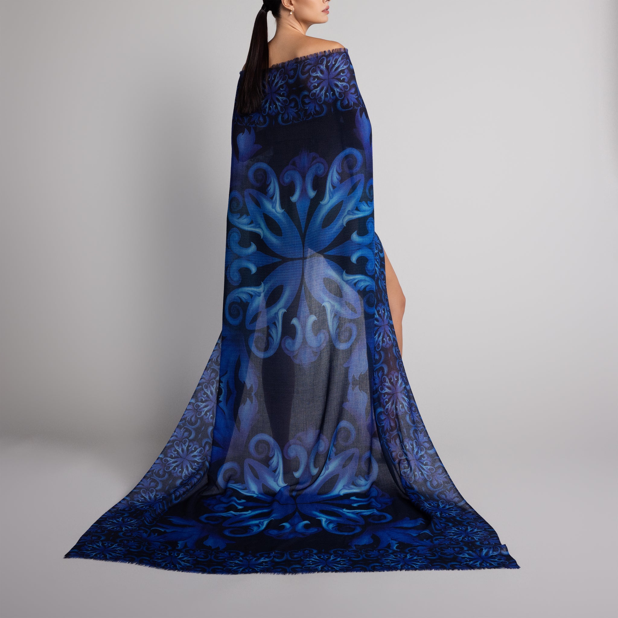 SCARF 180 CM IN DARK GRAY MIX NAVY BLUE CASHMERE 410320
