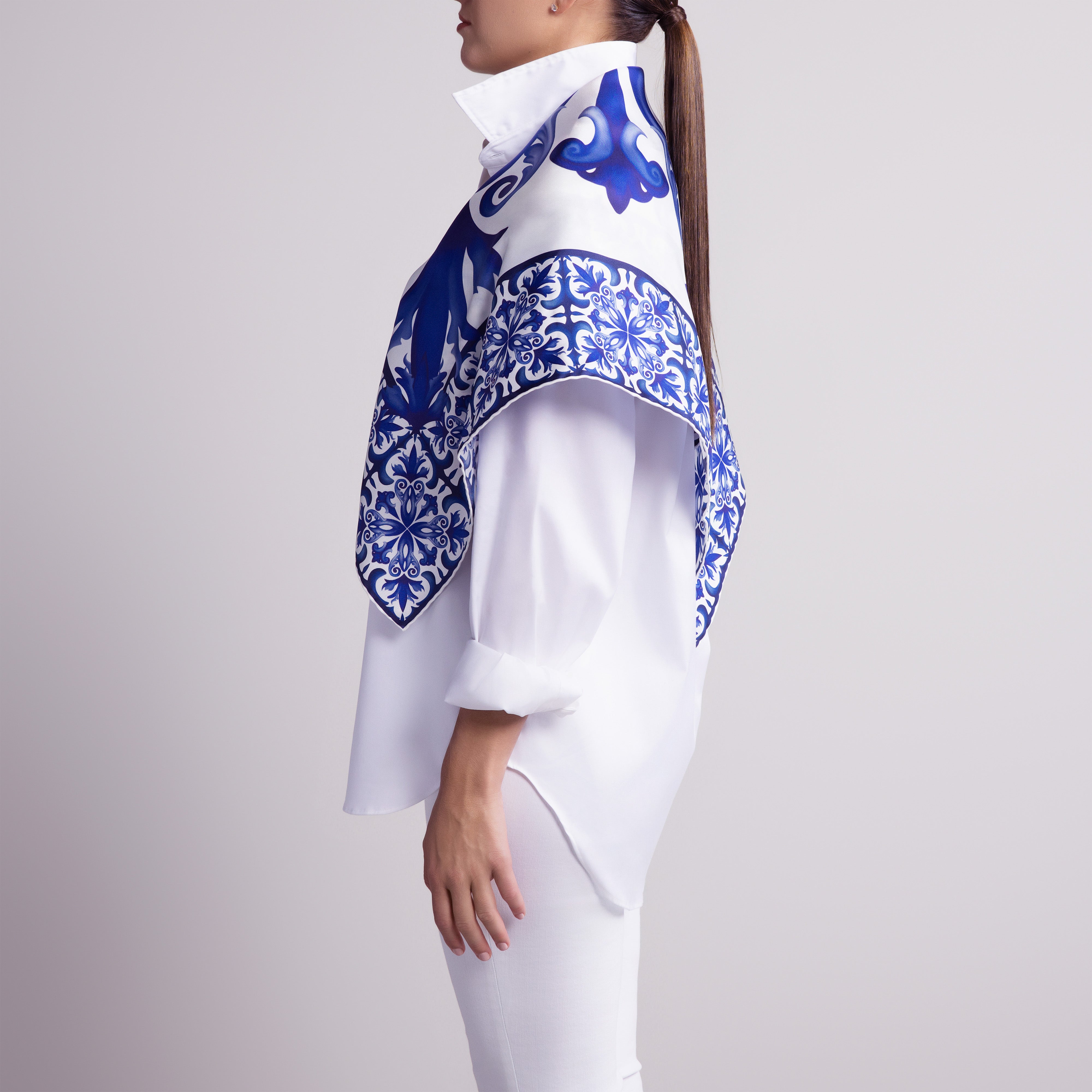 Porto Silk Scarf with Hand-Rolled Hem in White