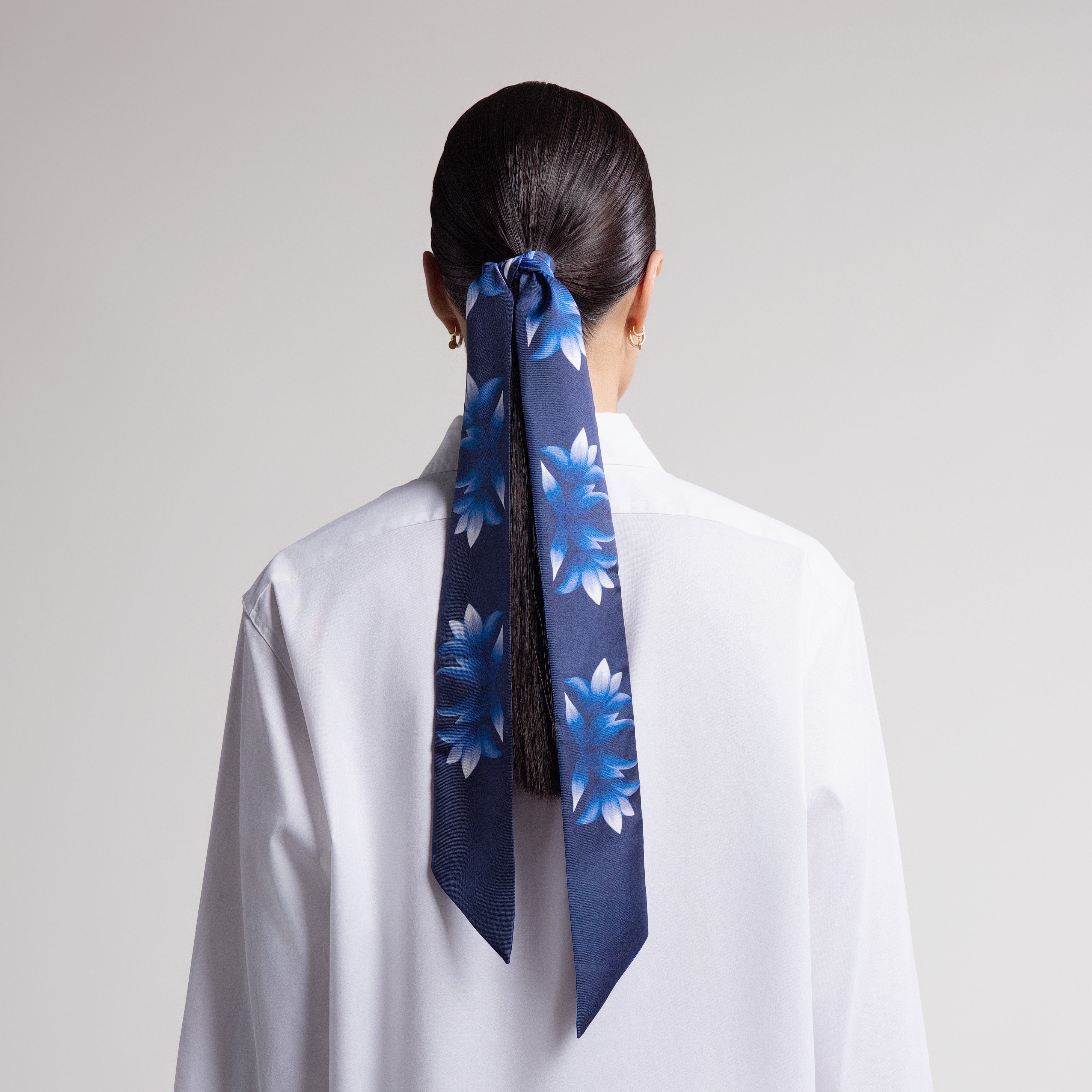 Azul Silk Scarfette in Navy Blue