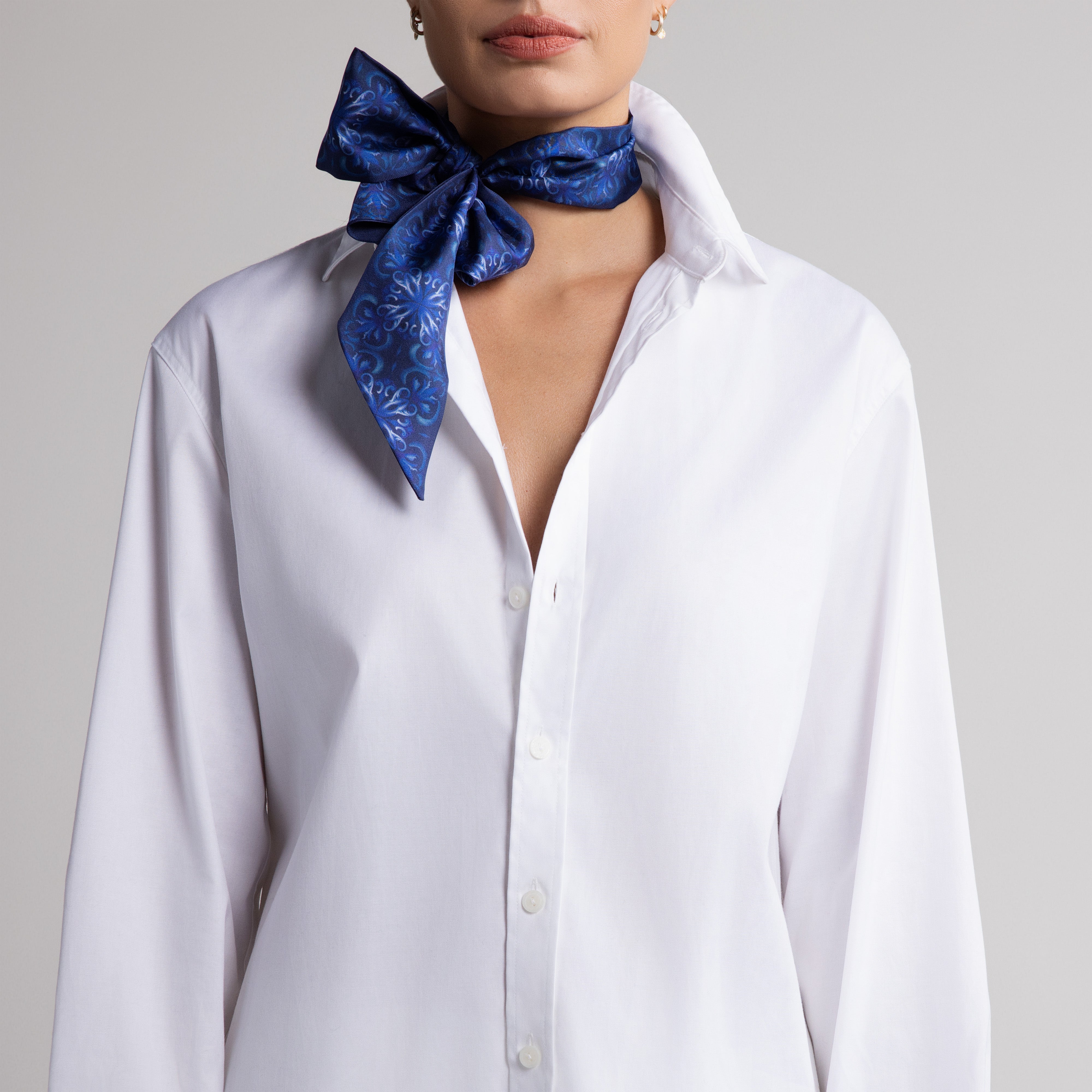 Porto Silk Scarfette in Navy Blue