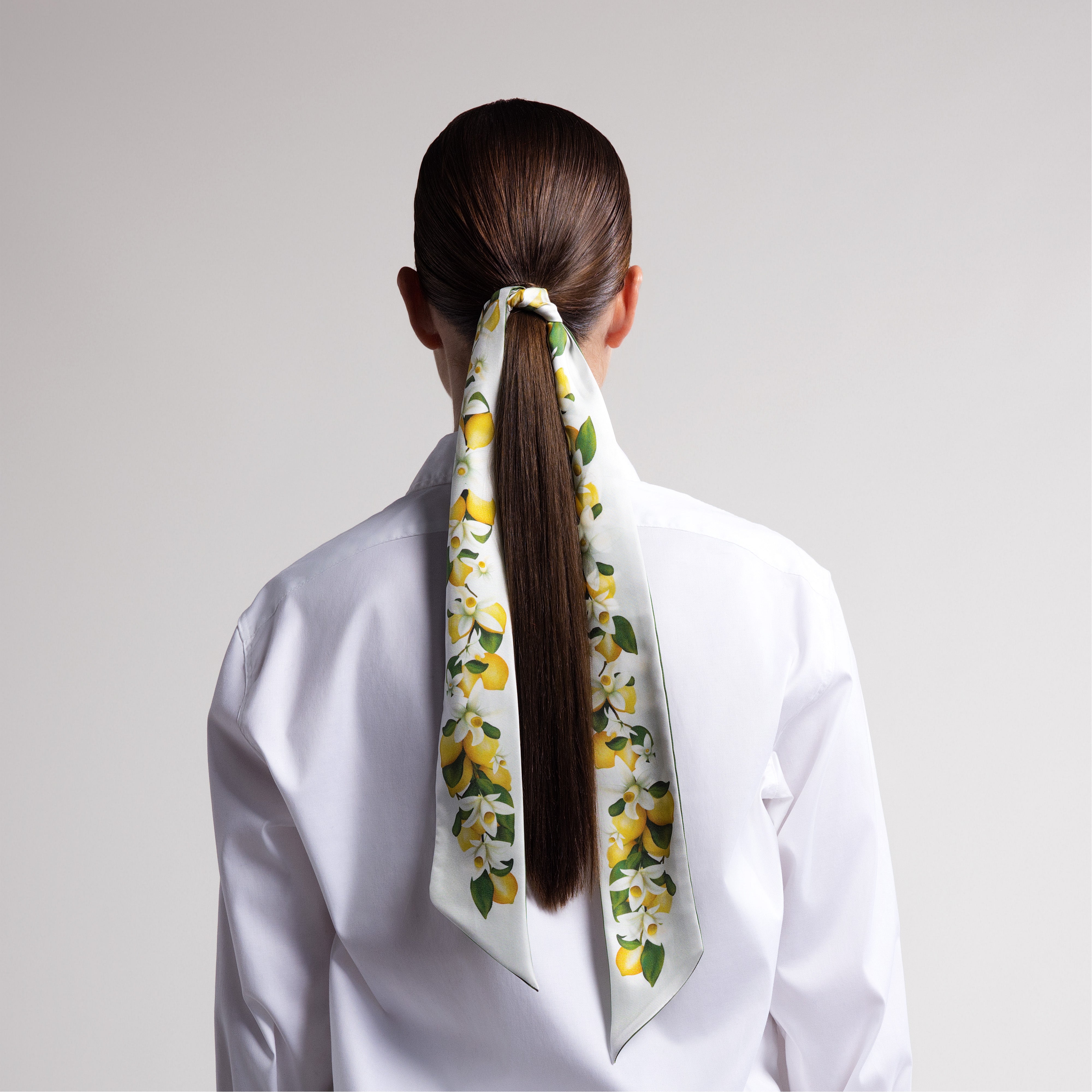 Capri Silk Scarfette in White & Emerald