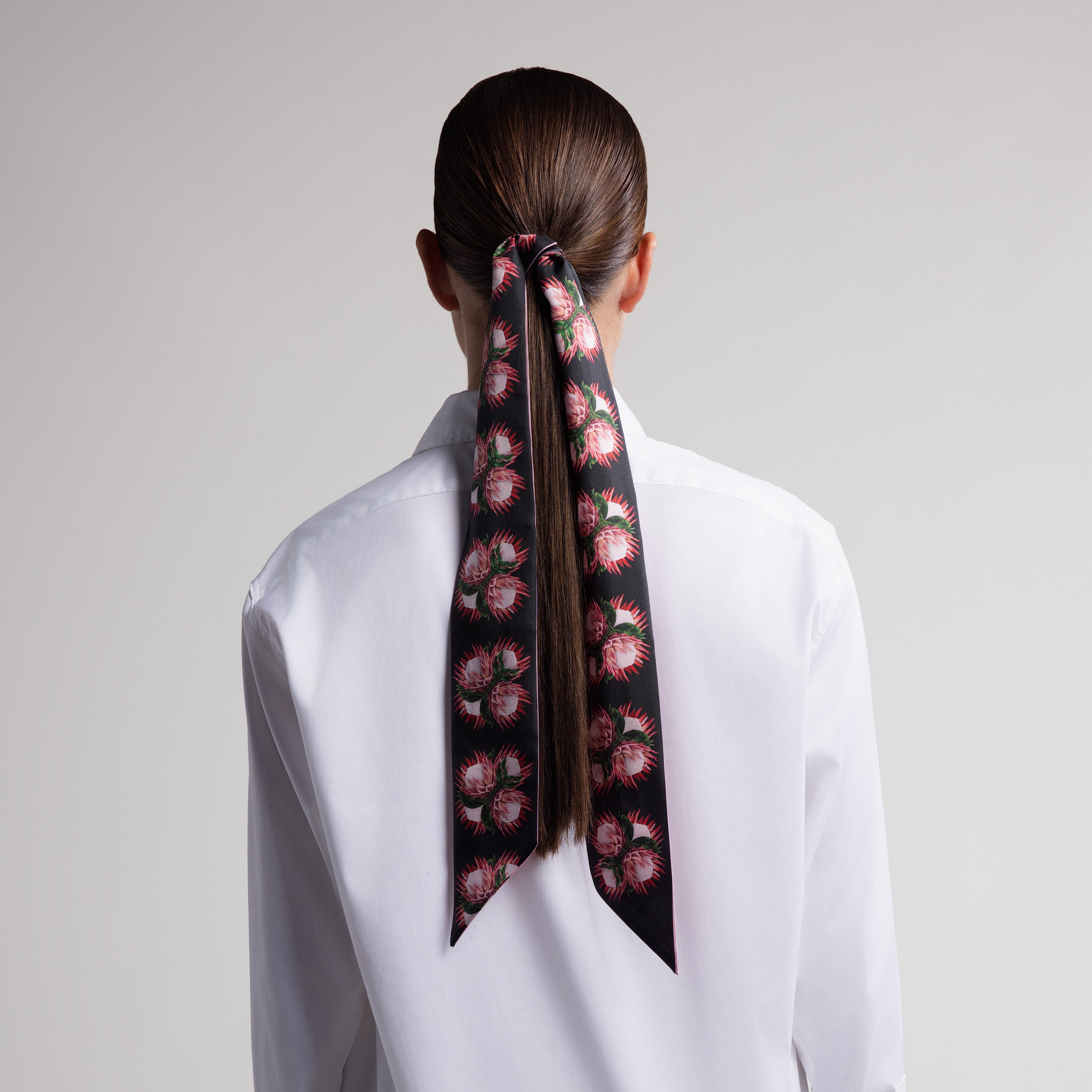 Protea Silk Scarfette in Black