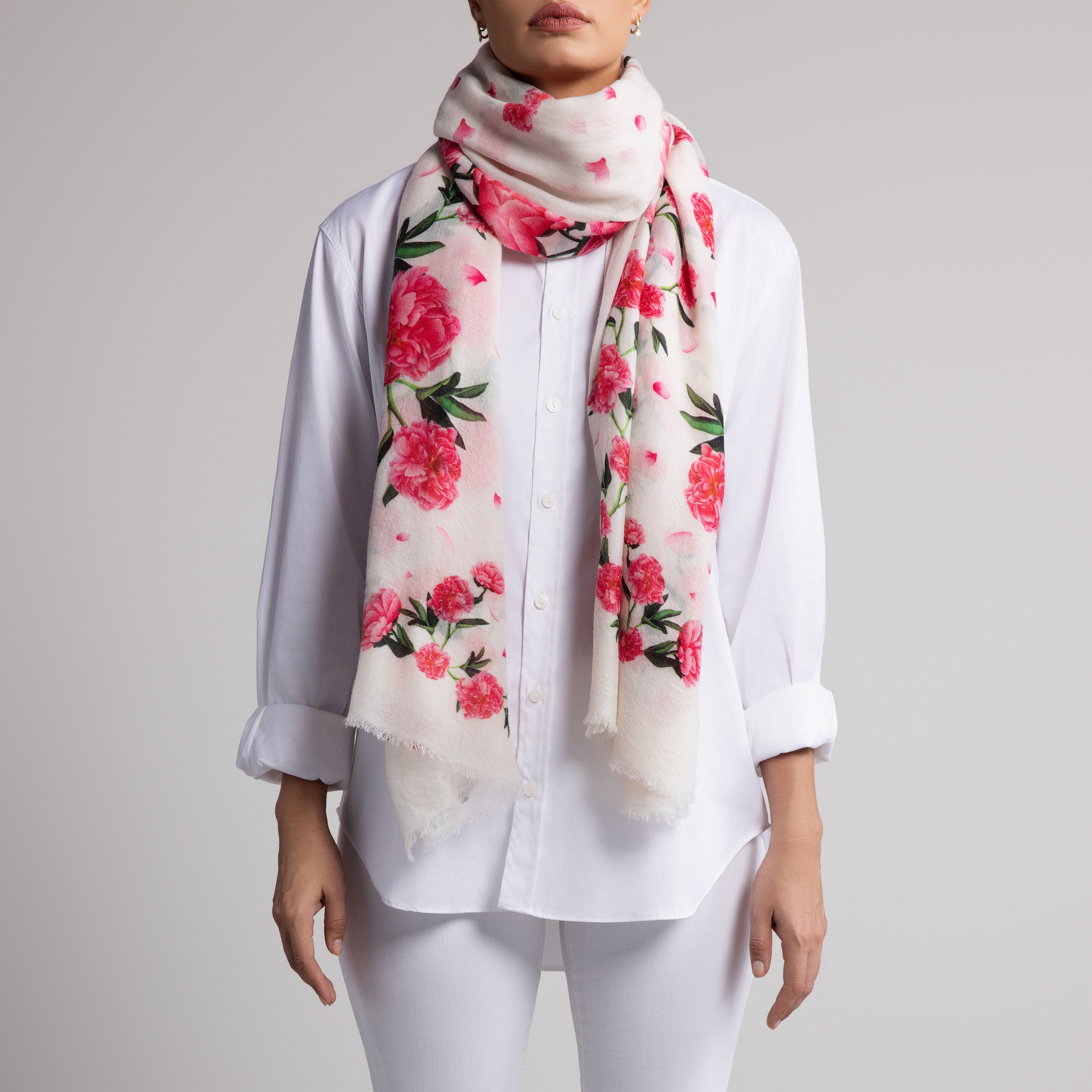 Peony 100% Cashmere Scarf in White