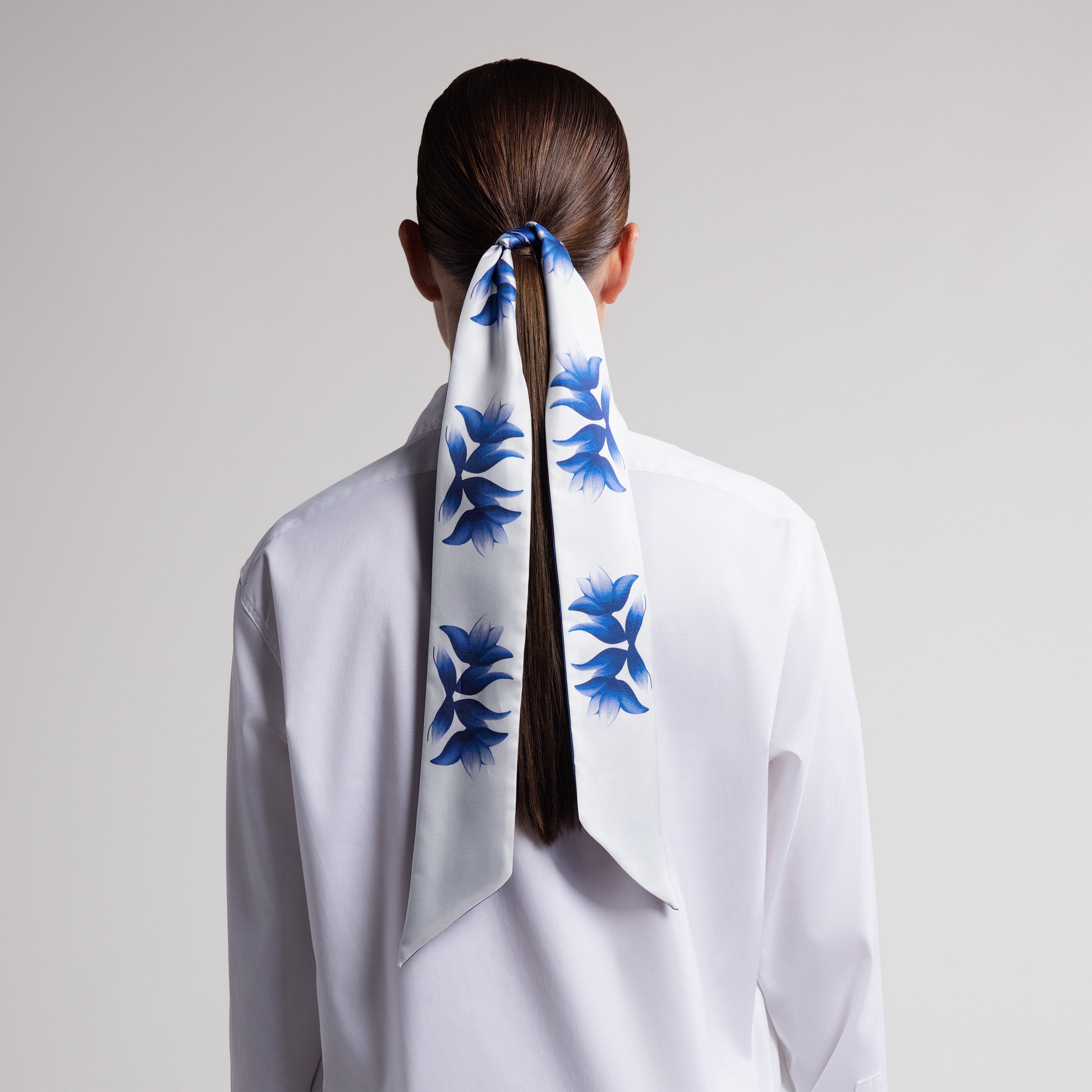Azul Silk Scarfette in White